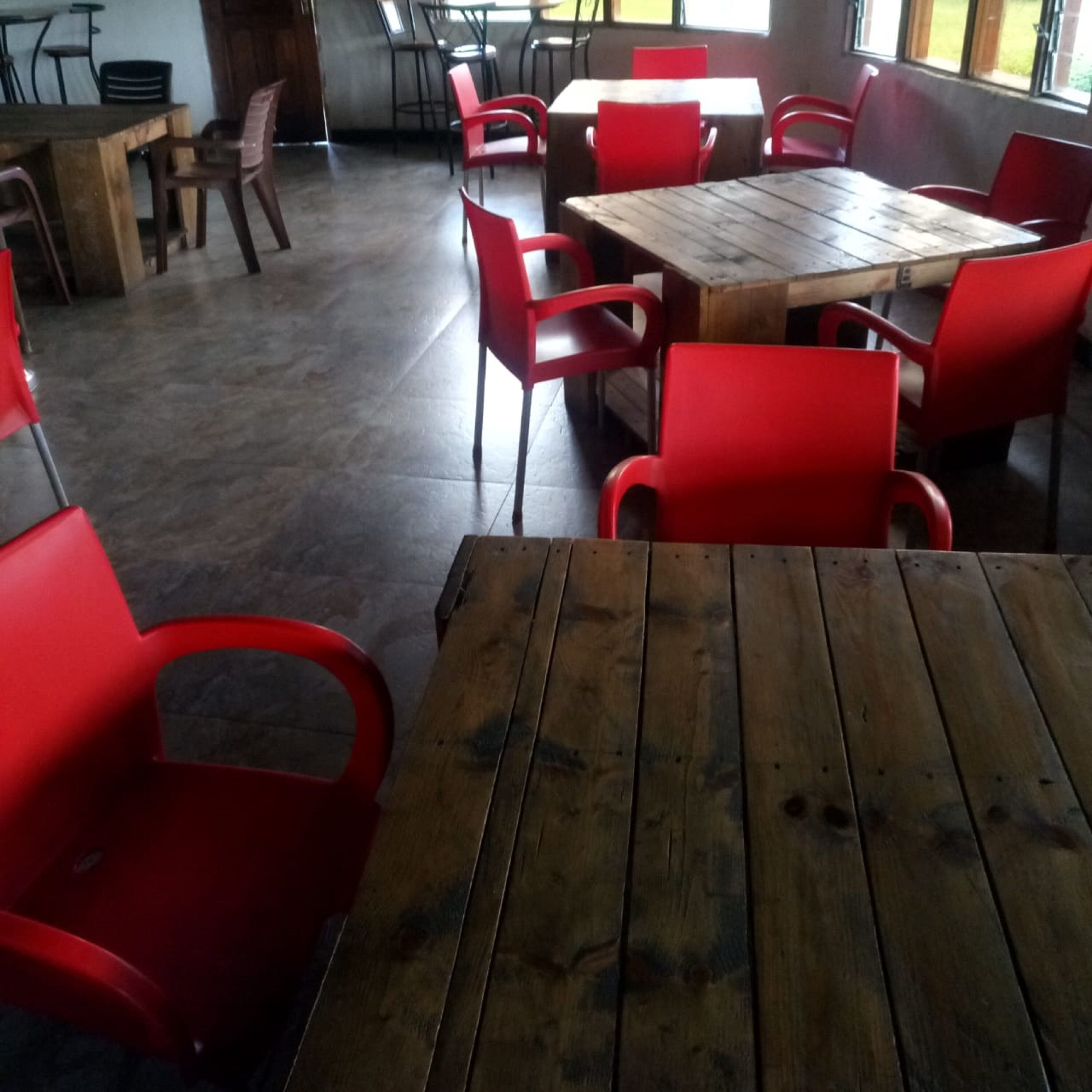 Bao gồm bữa sáng kiểu Âu hàng ngày 