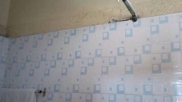 Standard Room | Bathroom sink