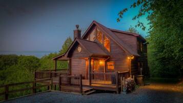 Cabin, 3 Bedrooms | Exterior