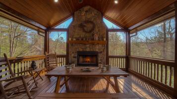 Cabin, 3 Bedrooms | Balcony