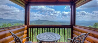 High Five Lodge by Escape to Blue Ridge