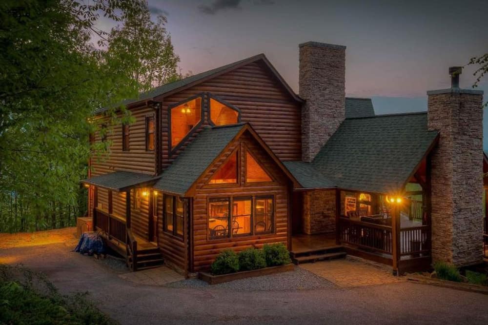luxury hotels in Georgia