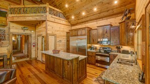 Cabin, 4 Bedrooms | Private kitchen - Hooked On Toccoa by Escape to Blue Ridge (Mineral Bluff)