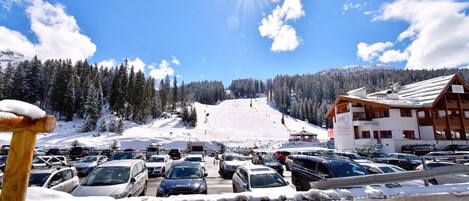 Enceinte de lâhĂ©bergement