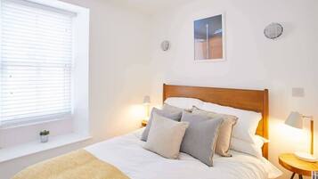 2 Schlafzimmer, Bügeleisen/Bügelbrett, kostenloses WLAN, Bettwäsche