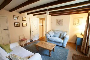 TV, fireplace, offices - Host & Stay | Greengate Cottage (Hutton-Le-Hole)