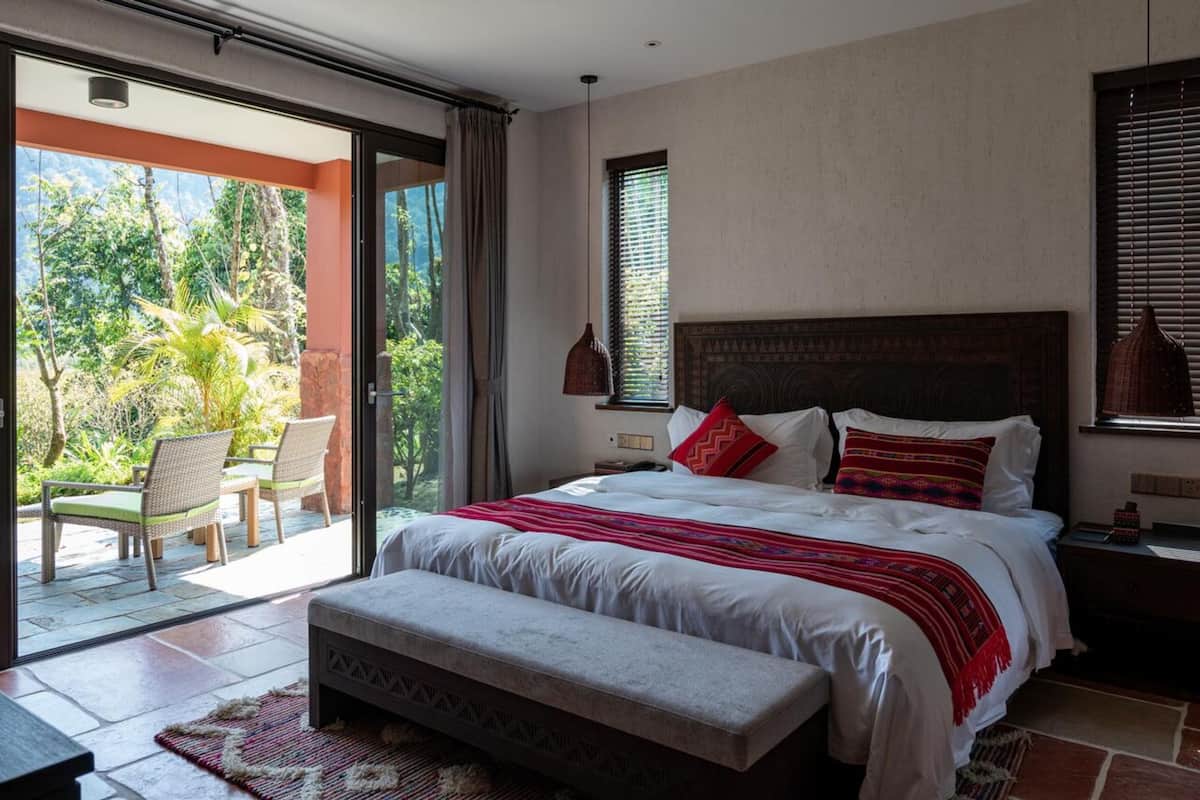 Biệt thự Exclusive | Chăn bông, minibar, két bảo mật tại phòng, bàn 