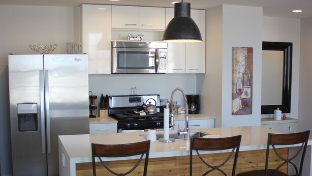 Apartment, 1 Bedroom | Private kitchen - Thomas Jefferson Towers (Birmingham)
