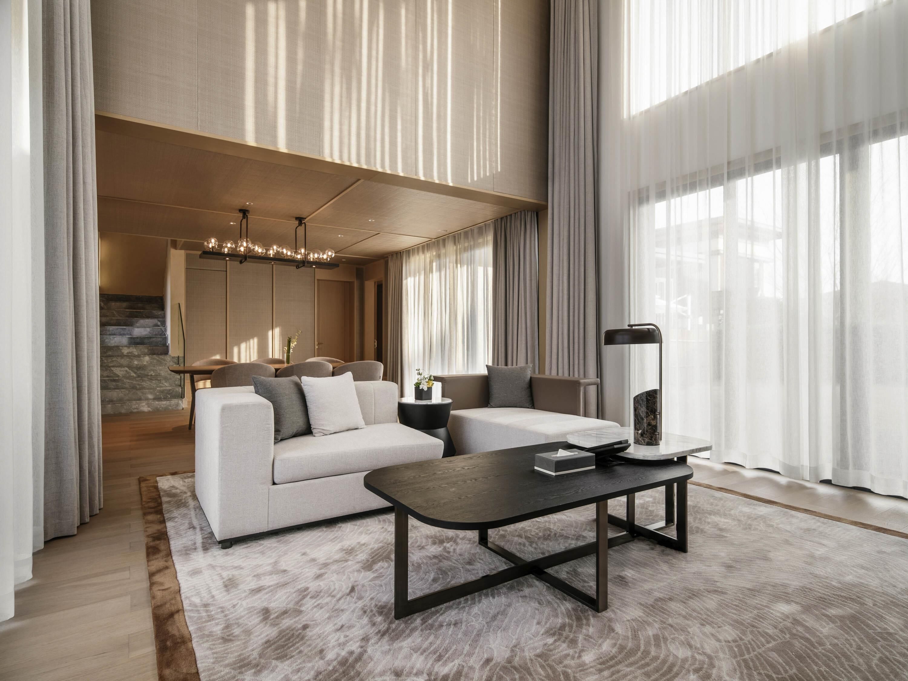 Premium bedding, down comforters, pillowtop beds, minibar