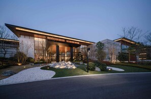 Exterior - Ocean Spring Resort Chengdu - MGallery Collection (Chengdu)