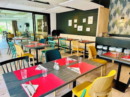 Restaurant. Premiere Classe Troyes Sud - Bucheres