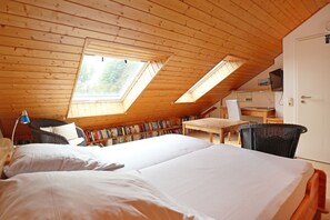 2 Schlafzimmer, Reisekinderbett, WLAN