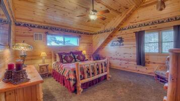 Cabin, 5 Bedrooms | 5 bedrooms, iron/ironing board, free WiFi, bed sheets