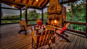 Balcony - Little Bird Landing by Escape to Blue Ridge (Blue Ridge)