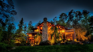 Cabin, 6 Bedrooms | Exterior