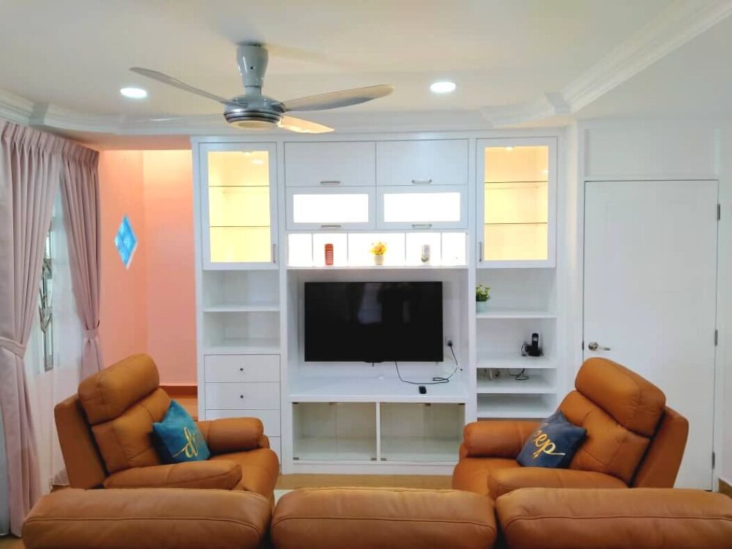 Modern CozyDouble Semi-D 5BedRoom HOUSE 14PAX