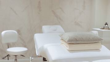 Sauna, steam room, body treatments, body scrubs, facials
