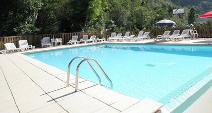 LES 2 ALPES / VENOSC : Le FOYER â
12 pers â
HAMMAM â
TERRASSE â
5 chambres