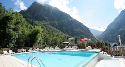 LES 2 ALPES / VENOSC : Le GRILL ★ Family or group vacations.
