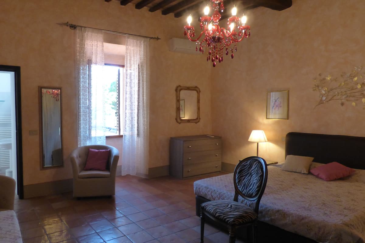 Comfort Apartment, 1 Bedroom (Le Viole)