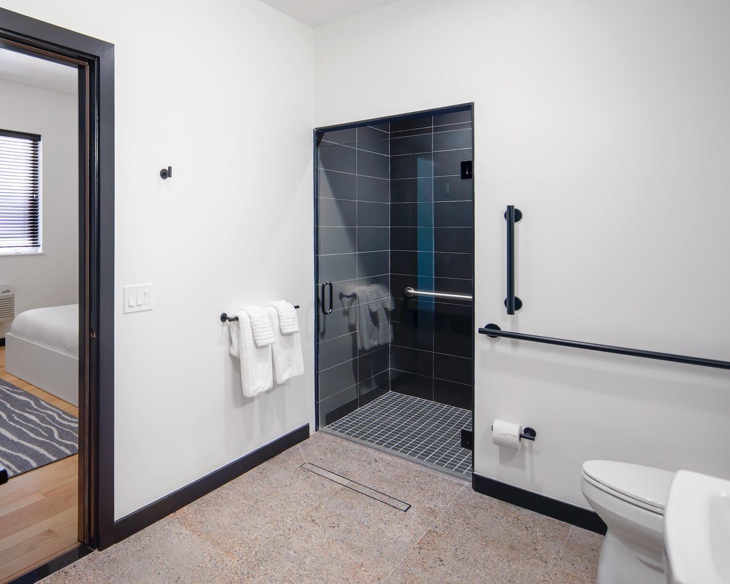 This apartment is a 1 bedroom(s), 1 bathrooms, located in Philadelphia, PA.