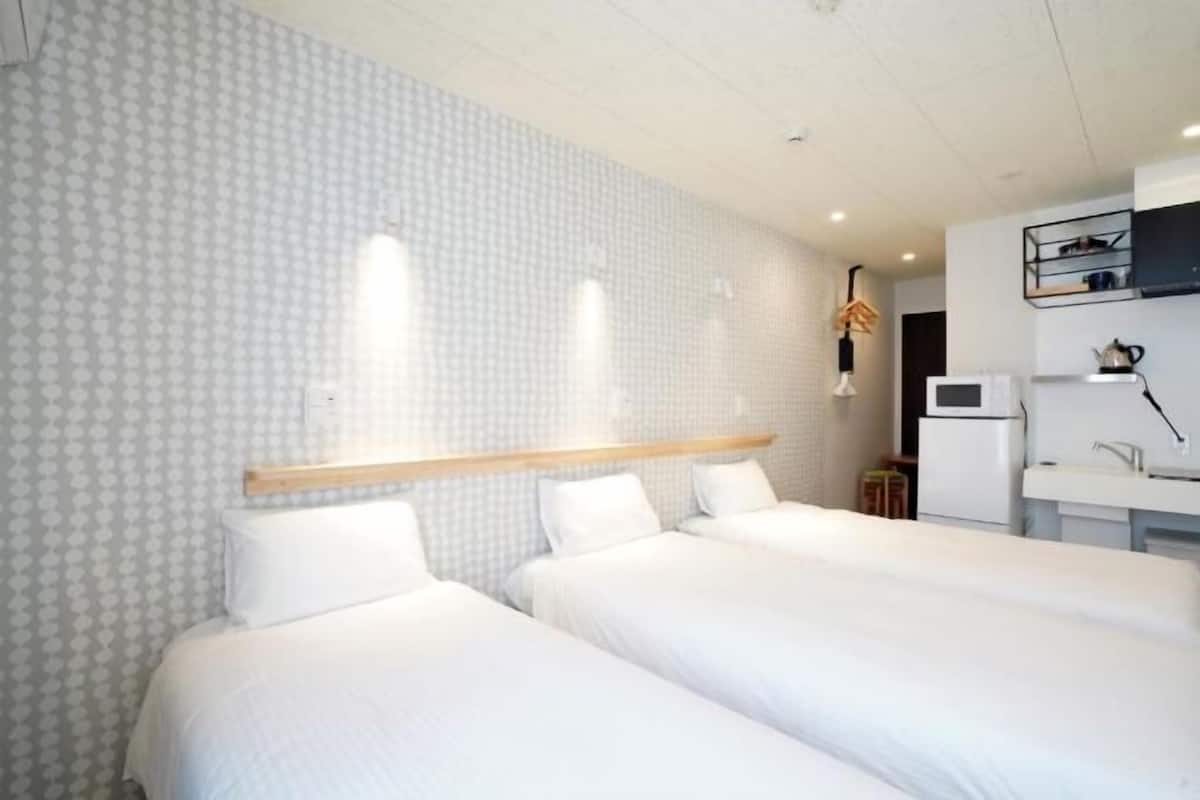 Desk, laptop workspace, iron/ironing board, free WiFi