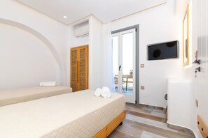 2 chambres, fer et planche à repasser, Wi-Fi, draps fournis