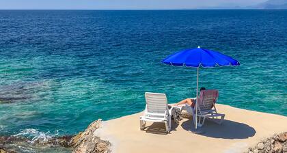 Open Sea Luxury Apartments