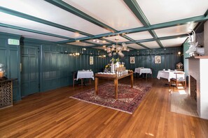 Interior - Granville House (Housatonic)