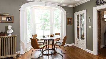 DĂ©tail de lâintĂ©rieur