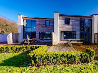 Castlemartyr Mews