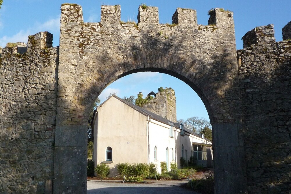 Castlemartyr Holiday Mews 2 Bed