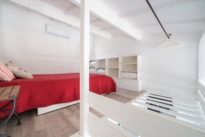 1 bedroom - APPARTEMENT AVEC TRES BELLE VUE MER (LE CAP D AGDE)