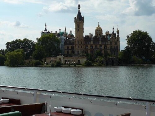 Your apartment in the countryside on Lankower See in Schwerin Mecklenburg ...