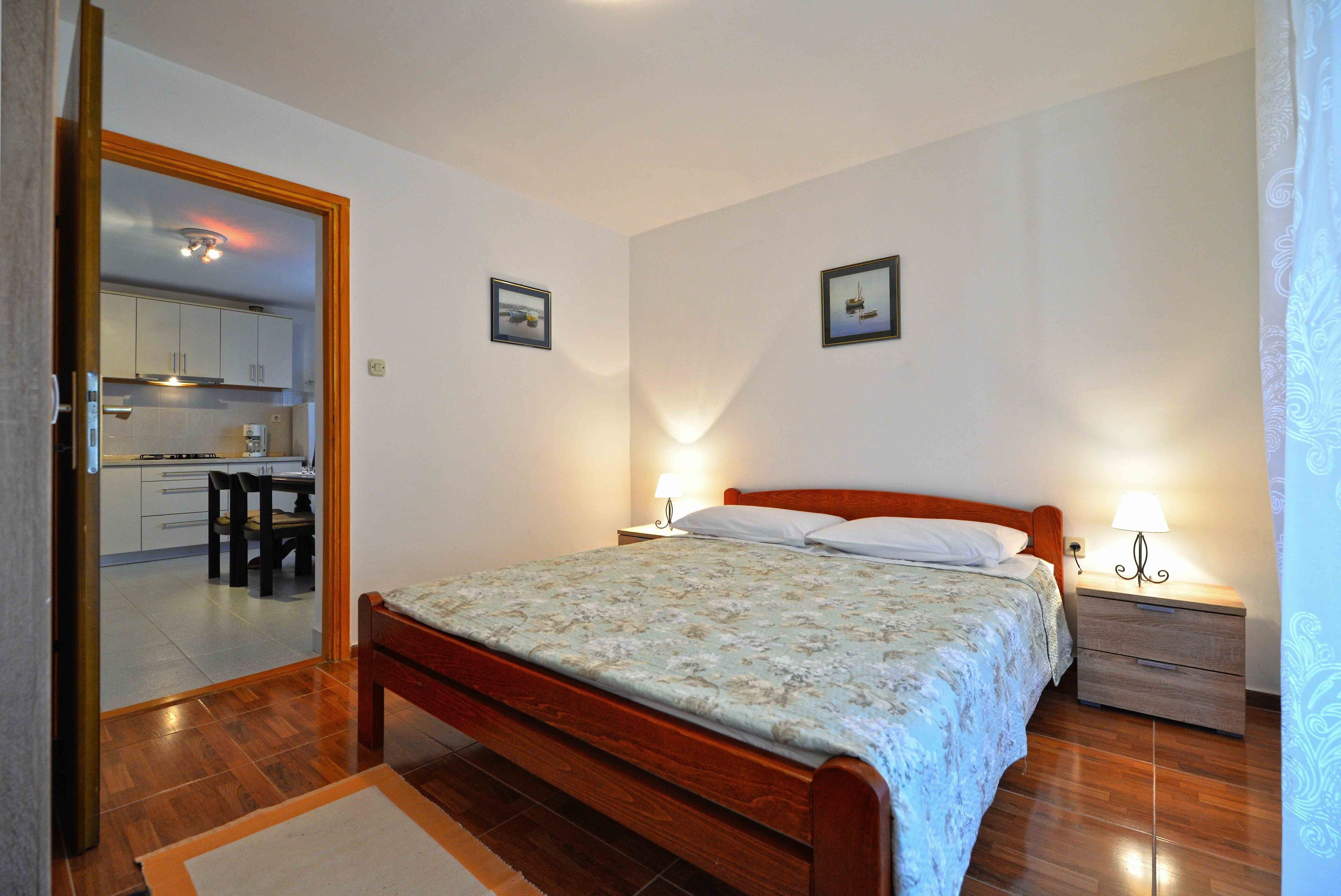 Departamento familiar | 2 habitaciones, decoración personalizada y muebles diferentes 