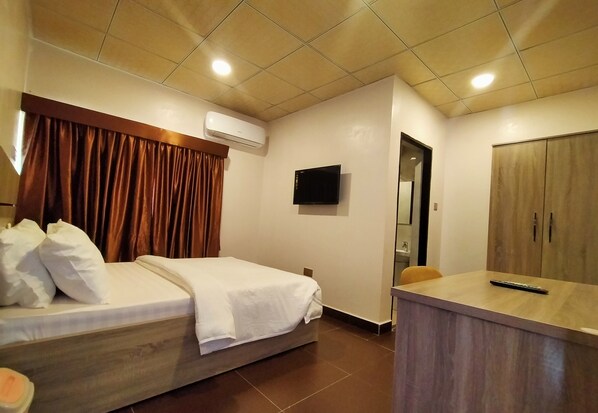 Deluxe Room | Free WiFi