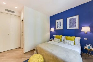 1 slaapkamer, een bureau, een strijkplank/strijkijzer, gratis wifi