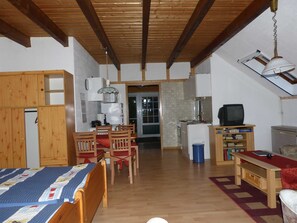 1 bedroom, WiFi, bed sheets, wheelchair access - Vacation apartment Pferdestall 35145 - Vacation in the countryside - Hagedorn's Ponyhof (Brinkum)
