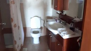 Rumah Keluarga | Kamar mandi