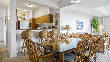 Condo, 2 Bedrooms | Private kitchen | Fridge, oven, coffee/tea maker, toaster