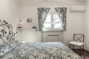2 chambres, fer et planche à repasser, Wi-Fi gratuit