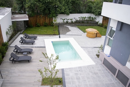 Comfort Double Room, 1 Bedroom, Non Smoking, Garden View | Courtyard view