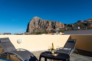 Apartment, 2 Bedrooms (Ghaliya) | Mountain view