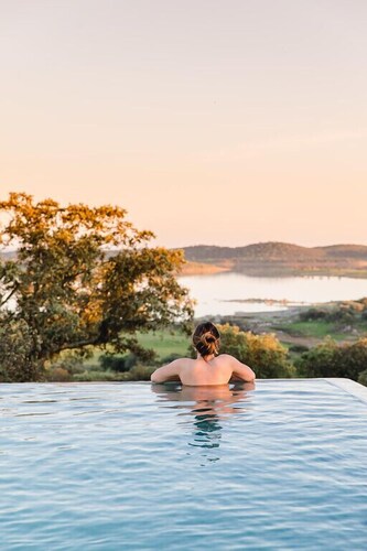 Montimerso Skyscape Country House