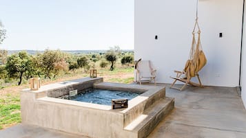 Bañera de hidromasaje privada