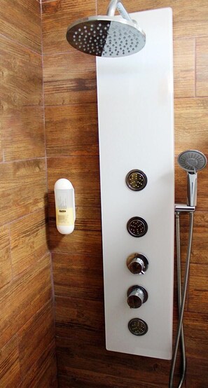 Hair dryer, towels - Ocean Friendly Holiday Home (Playa del Inglés)