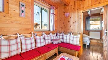 Chalet | Living room