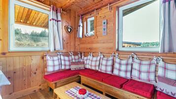 Chalet | Ruang tamu