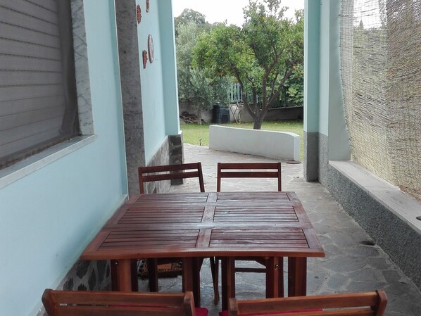House | Balcony - Warm Holiday Home in Falerna Marina With Terrace (Gizzeria)