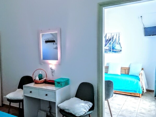 Exterior - Breezy Holiday Home in Paros at Beach (Paros)